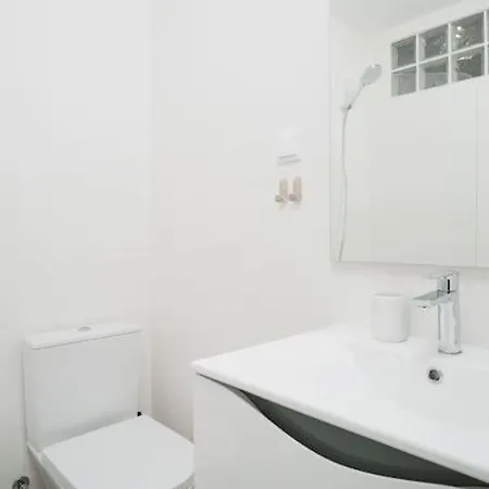 Contemporary Oceanside Rooftop * Ericeira